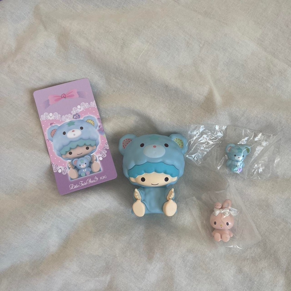 Miniso Sanrio Twin Stars Hugging Characters Blind Box Model Figure
